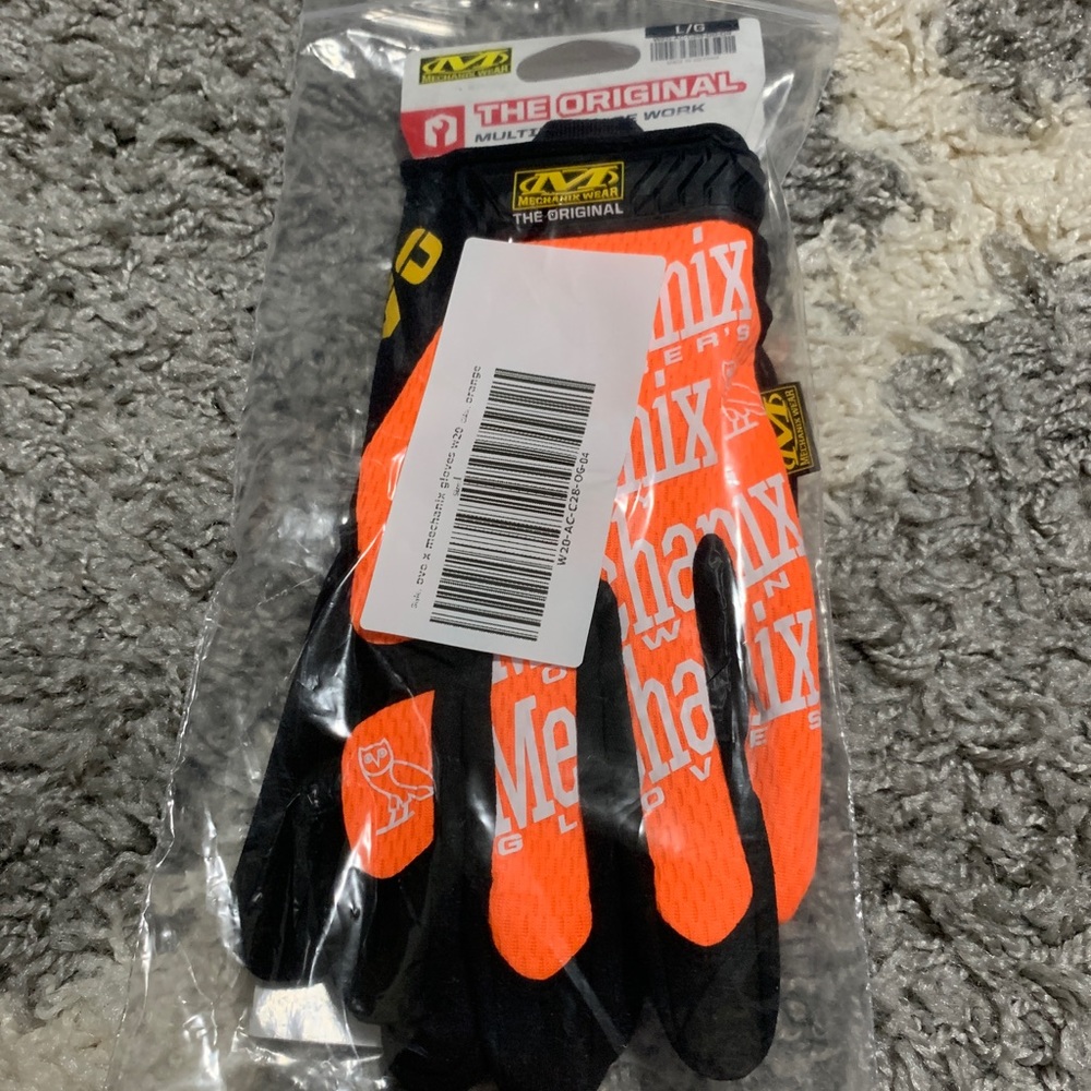 Brand New OVO Mechanix Gloves sz Large Orange